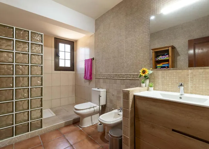 Villa Una * Адехе