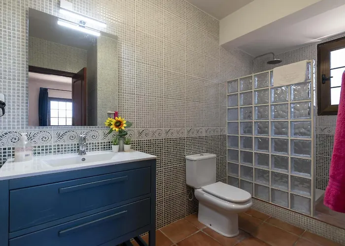 Вілла Villa Una Адехе