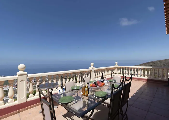 Villa Una Вілла Адехе