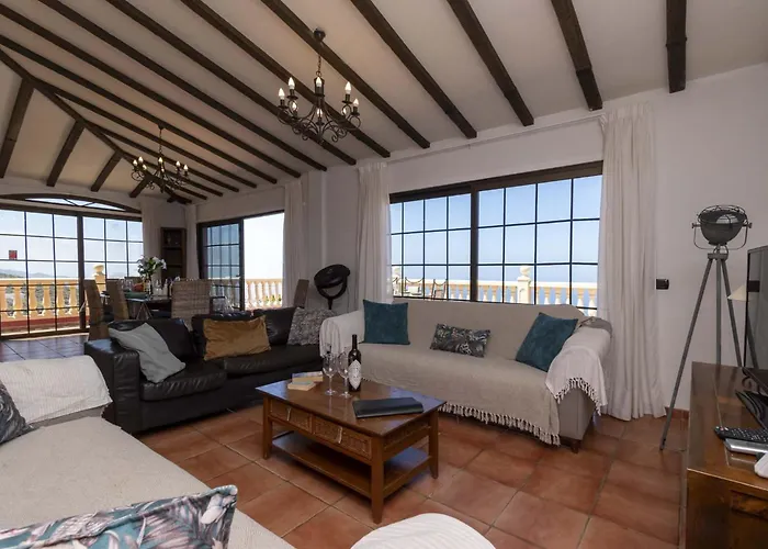 Villa Una Вілла *