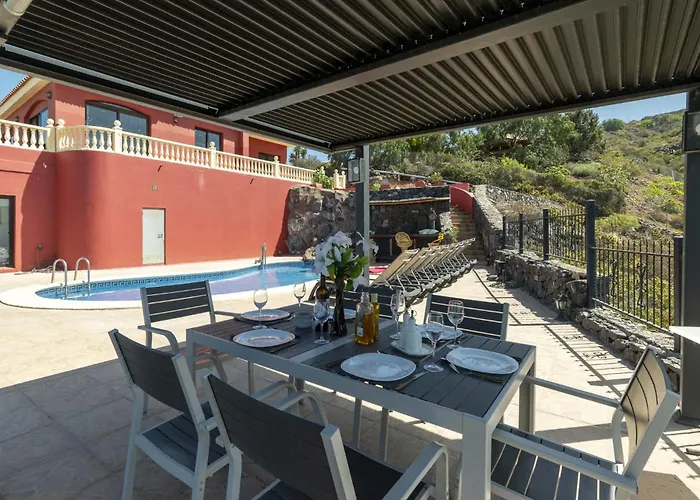 Villa Una Вілла Адехе