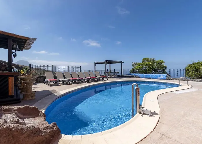 Вілла Villa Una Адехе